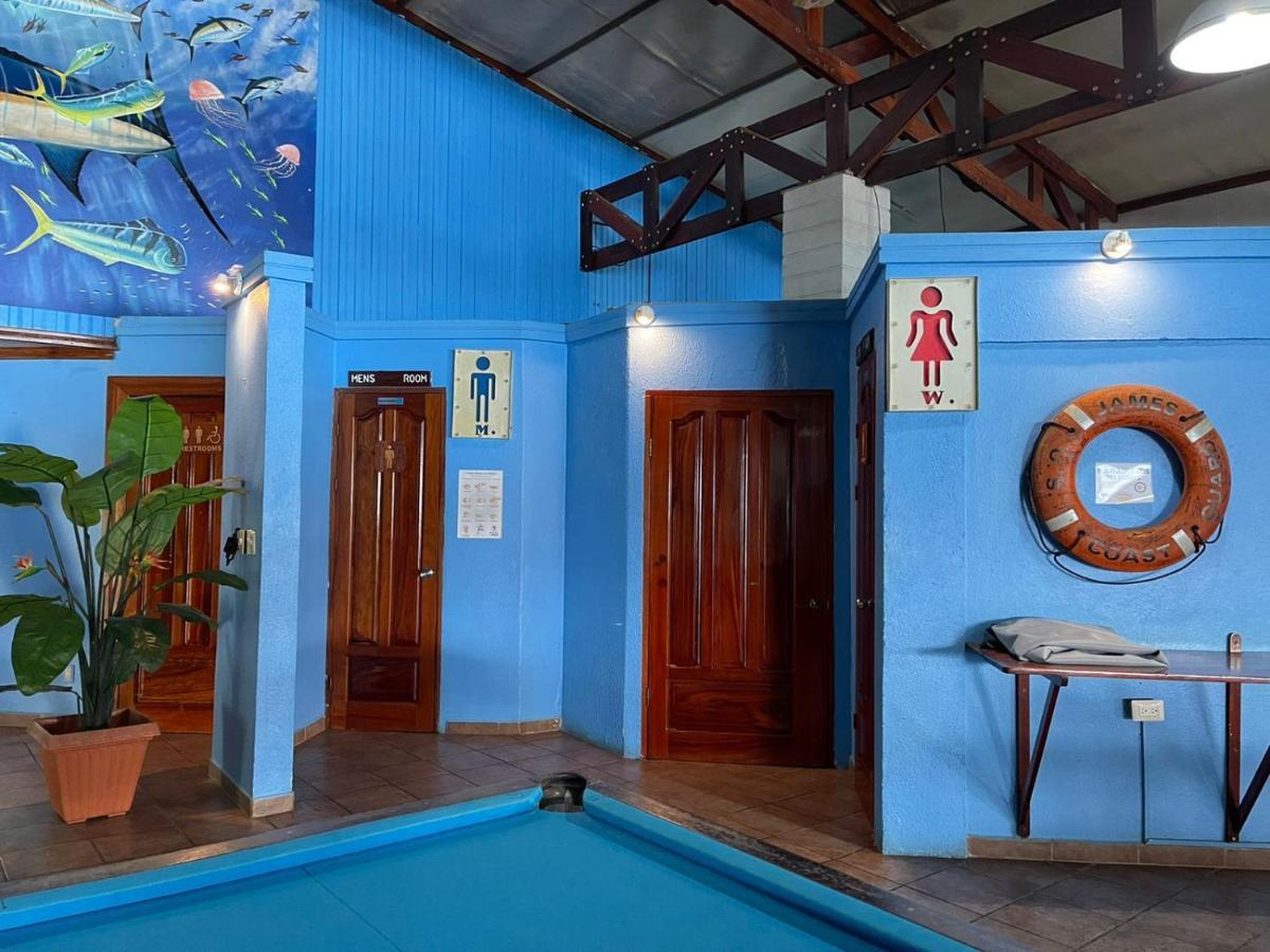 Fish Hook Marina Hotel Golfito Bagian luar foto