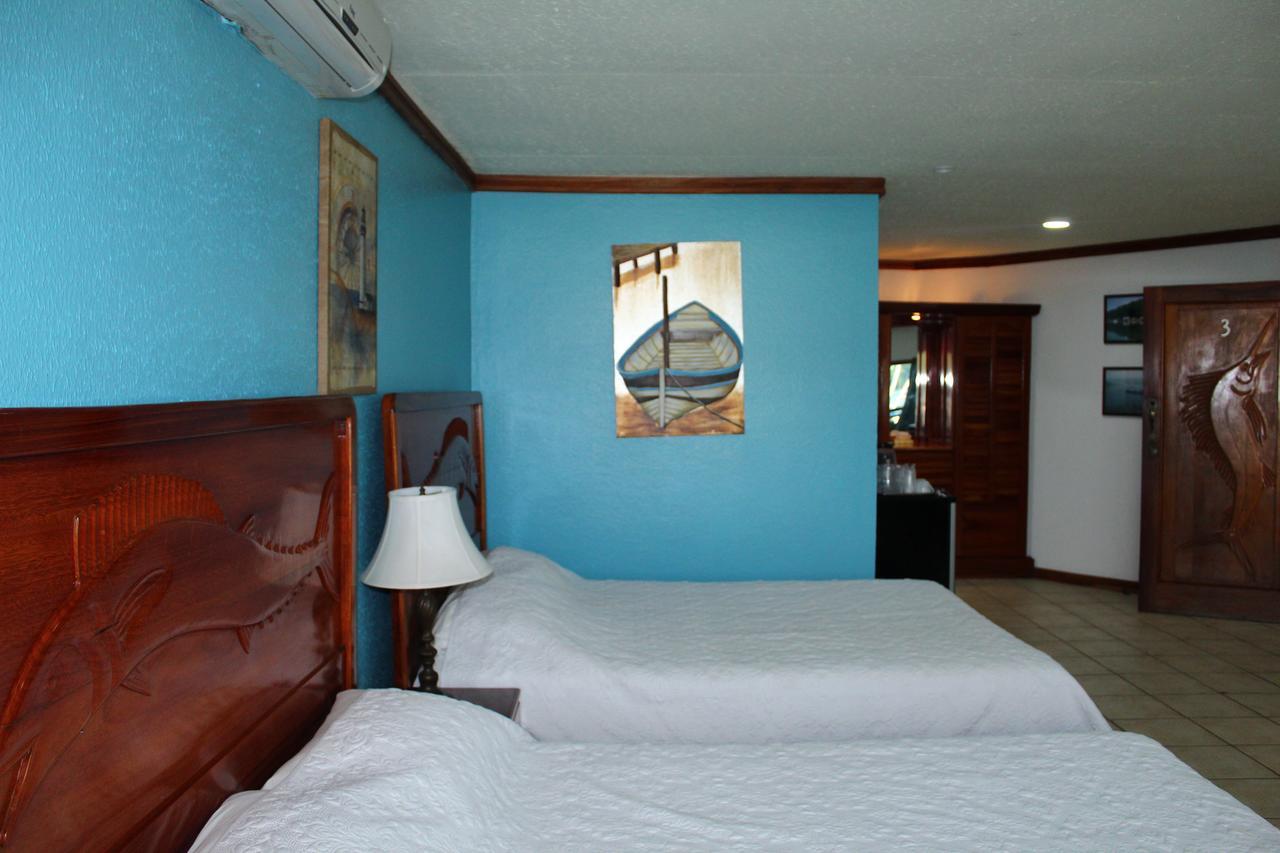 Fish Hook Marina Hotel Golfito Bagian luar foto
